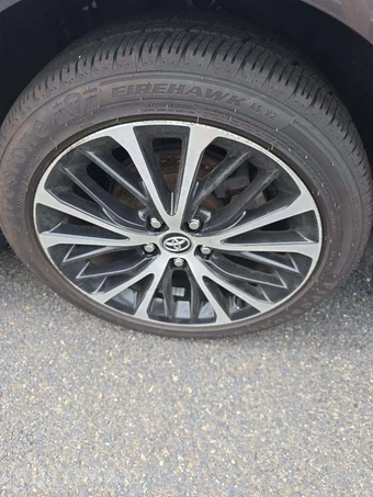 2018 Toyota Camry SE - miniatura 22