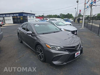 2018 Toyota Camry SE - miniatura 4