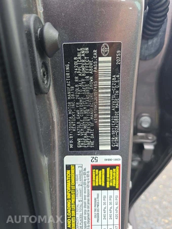 2018 Toyota Camry SE - miniatura 5