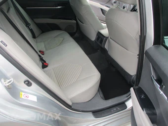 2018 Toyota Camry SE - miniatura 18