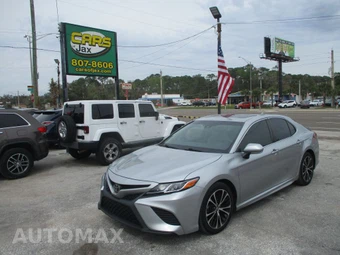 2018 Toyota Camry SE - miniatura 2
