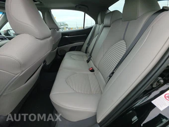 2018 Toyota Camry SE - miniatura 13