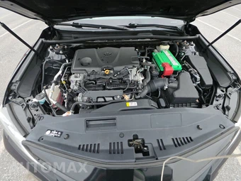 2018 Toyota Camry SE - miniatura 15