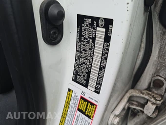 2018 Toyota Camry SE - miniatura 14