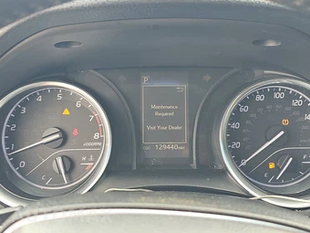 2018 Toyota Camry SE – miniatura 12