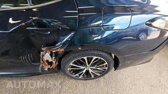 2018 Toyota Camry SE – miniatura 36