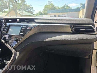 2018 Toyota Camry SE - miniatura 19