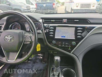 2018 Toyota Camry SE - miniatura 11