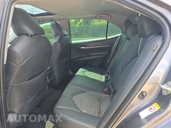 2018 Toyota Camry SE - miniatura 13