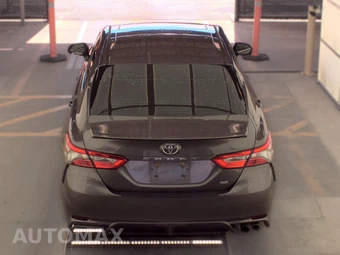 2018 Toyota Camry SE - miniatura 5