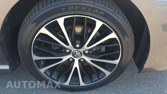 2018 Toyota Camry SE - miniatura 30