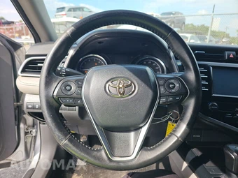 2018 Toyota Camry SE - miniatura 10