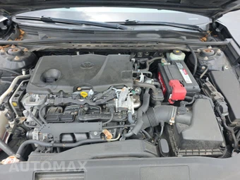 2018 Toyota Camry SE - miniatura 15