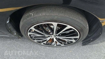 2018 Toyota Camry SE - miniatura 20