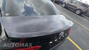 2018 Toyota Camry SE - miniatura 24