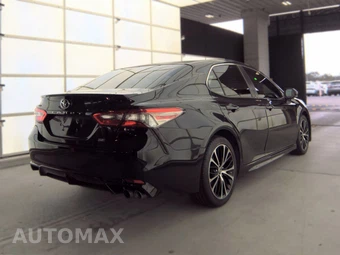 2018 Toyota Camry SE - miniatura 4