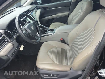 2018 Toyota Camry SE - miniatura 7