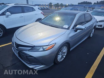2018 Toyota Camry XLE