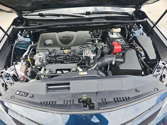 2018 Toyota Camry XLE - miniatura 16