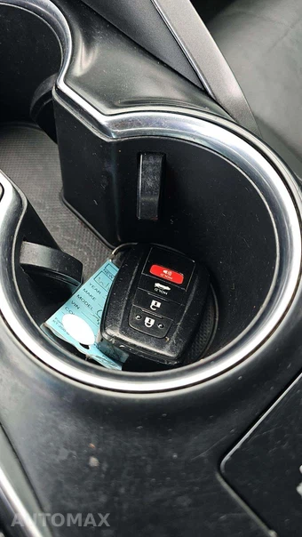 2018 Toyota Camry XLE - miniatura 18