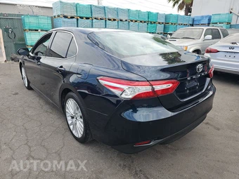 2018 Toyota Camry XLE - miniatura 6