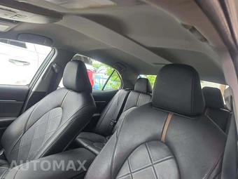 2018 Toyota Camry XLE - miniatura 11