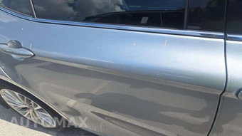 2018 Toyota Camry XLE - miniatura 24