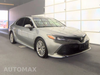 2018 Toyota Camry XLE - miniatura 3