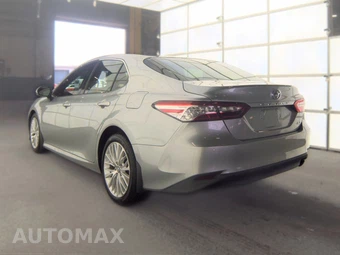 2018 Toyota Camry XLE - miniatura 6