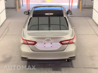2018 Toyota Camry XLE - miniatura 5