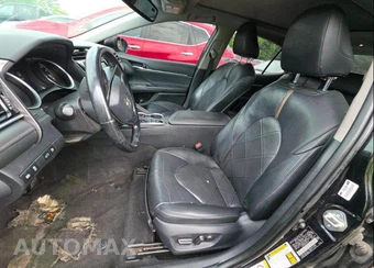 2018 Toyota Camry XLE - miniatura 5