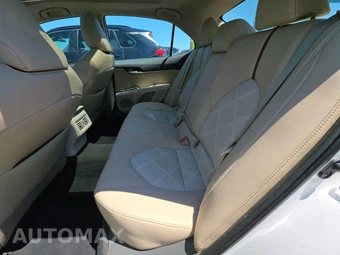 2018 Toyota Camry XLE - miniatura 13