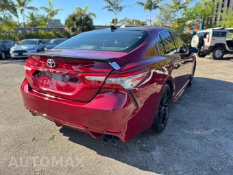 2018 Toyota Camry XSE - miniatura 12
