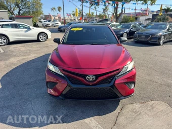 2018 Toyota Camry XSE - miniatura 6