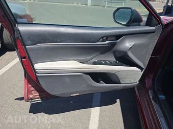 2018 Toyota Camry XSE - miniatura 11