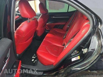 2018 Toyota Camry XSE - miniatura 13