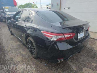 2018 Toyota Camry XSE - miniatura 2
