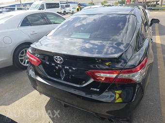 2018 Toyota Camry XSE - miniatura 5