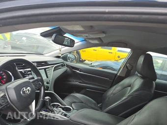 2018 Toyota Camry XSE - miniatura 18