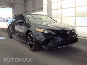 2018 Toyota Camry XSE - miniatura 3