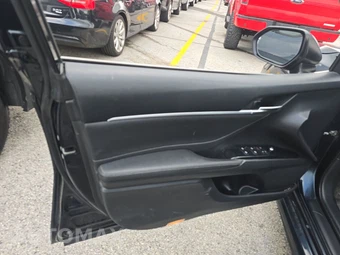 2018 Toyota Camry XSE - miniatura 9