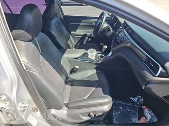 2018 Toyota Camry XSE - miniatura 8