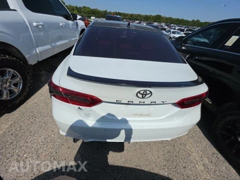 2018 Toyota Camry XSE - miniatura 5