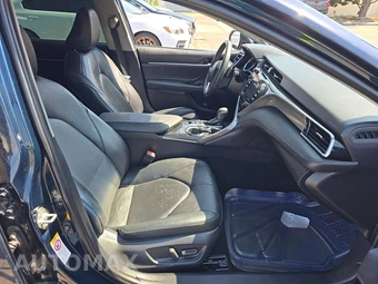 2018 Toyota Camry XSE - miniatura 8