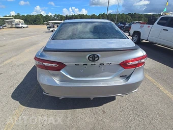 2018 Toyota Camry XSE - miniatura 5