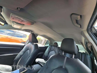 2018 Toyota Camry XSE - miniatura 11