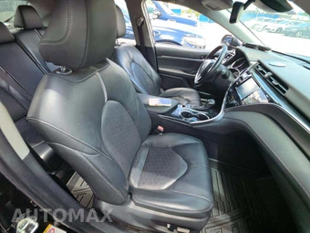2018 Toyota Camry XSE - miniatura 18
