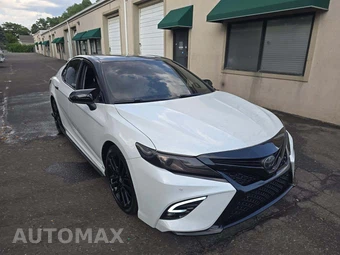 2018 Toyota Camry XSE - miniatura 4