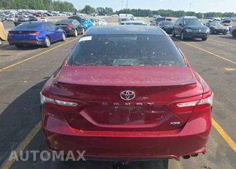 2018 Toyota Camry XSE - miniatura 4