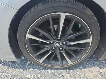 2018 Toyota Camry XSE - miniatura 21